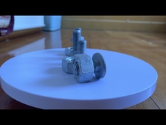 Como usar o parafuso e a porca do guarda-corpo